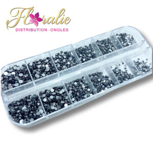 Lot de strass argent métaliique (13)