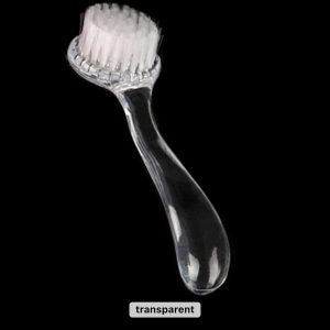 Brosse a manucure et pédicure Transparent